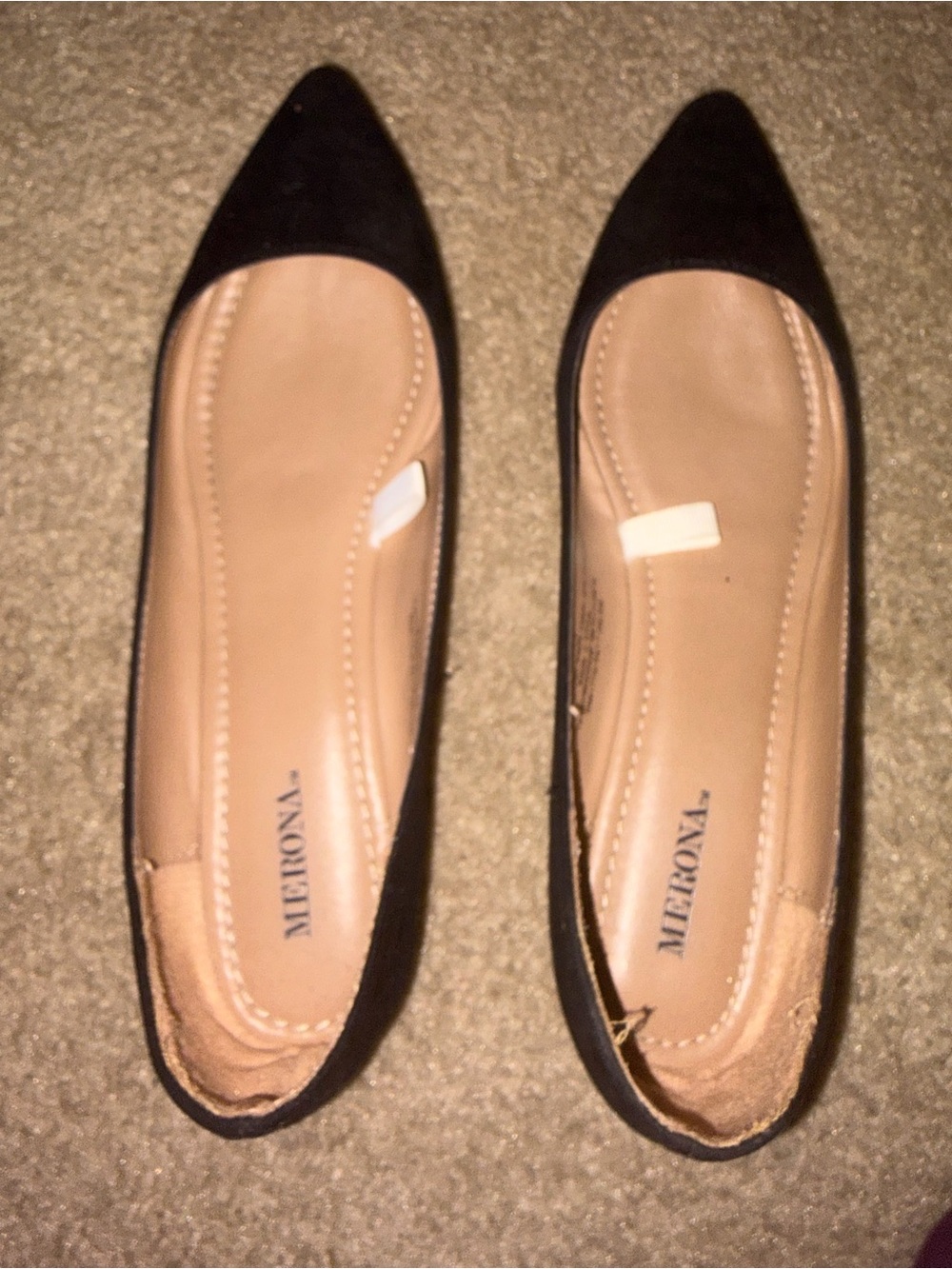 Merona black pointed-toe flats in women’s size 8.5
